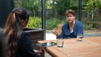 Dr Suze Kundu speaking with Professor Jenny Reardon